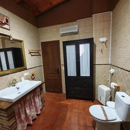 Aptos. Rurales Falares De La Abuela Berta (adults Only) דירה *
