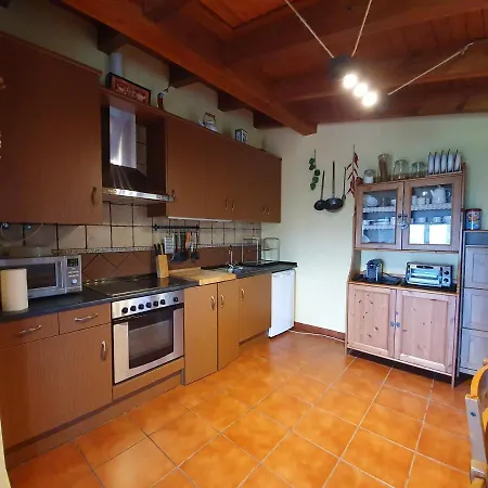 Aptos. Rurales Falares De La Abuela Berta (adults Only) Apartamento