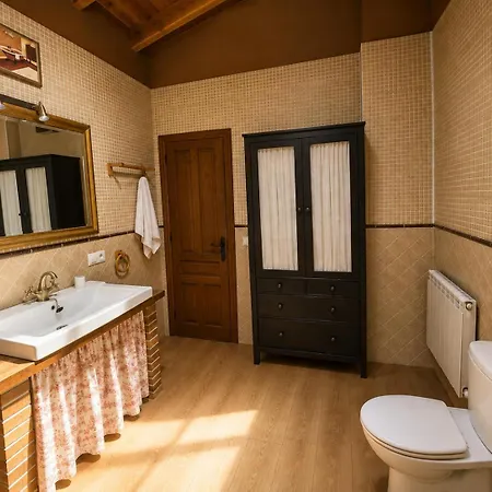 Aptos. Rurales Falares De La Abuela Berta (adults Only) דירה *