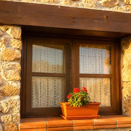 Aptos. Rurales Falares De La Abuela Berta (adults Only) דירה