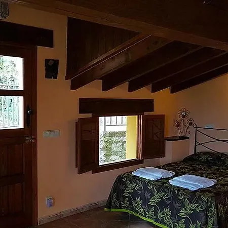 Apartamento Aptos. Rurales Falares De La Abuela Berta (adults Only) *
